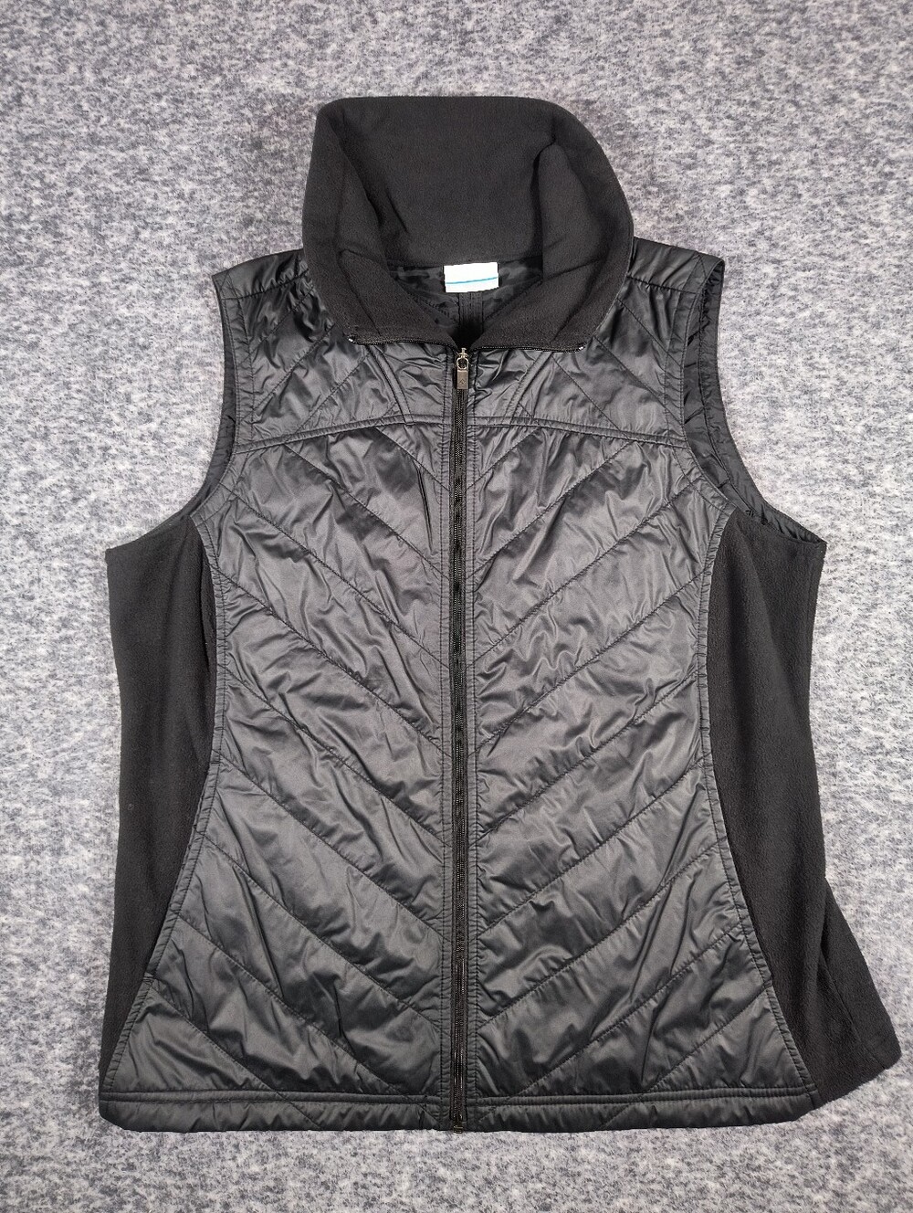 Columbia Mix it Around black quilted vest, women's XL